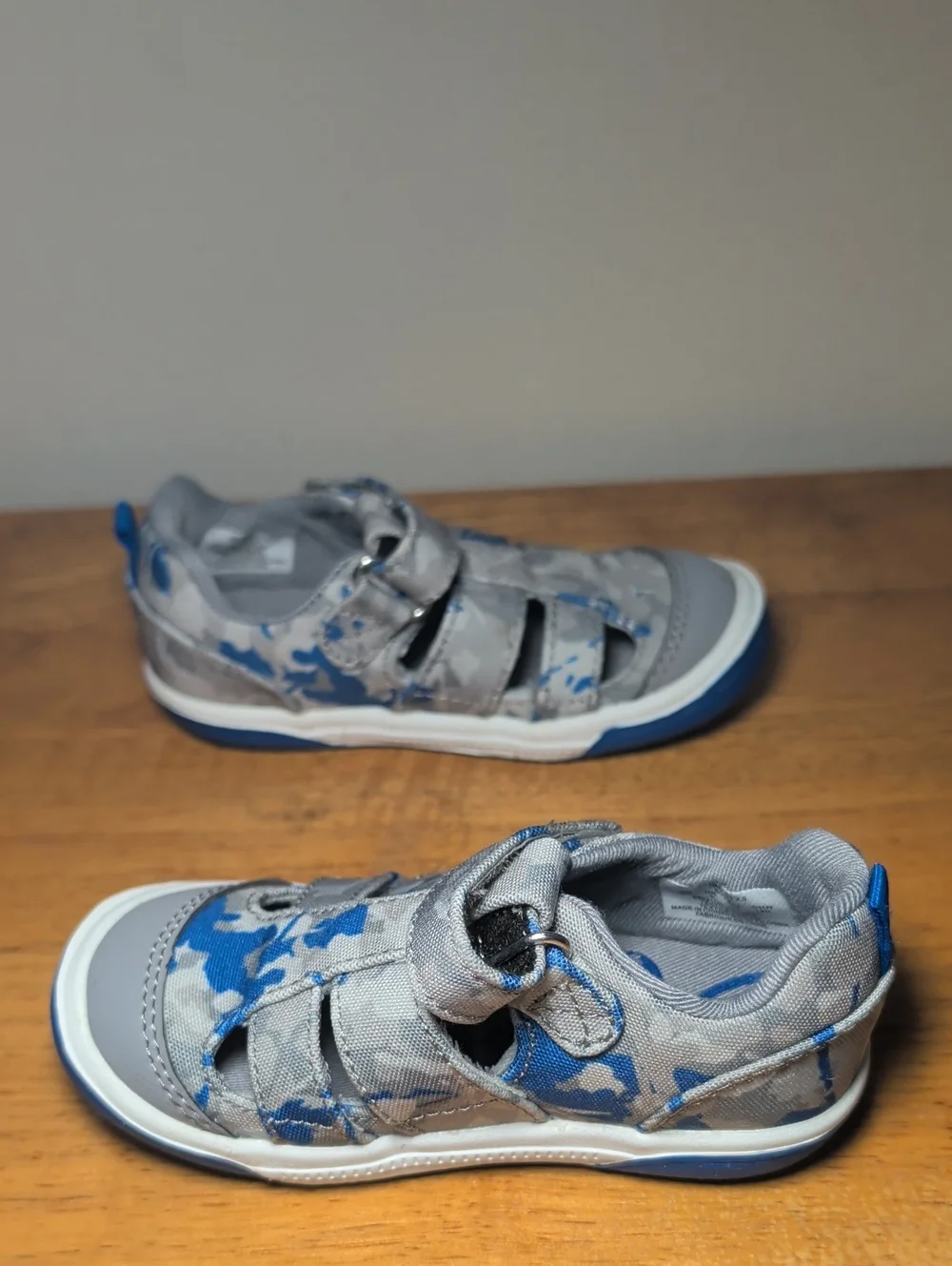 Stride Rite SR Hadley 2.0 Sneaker Sandals Gray + Blue Camo Toddler Boy Size 6